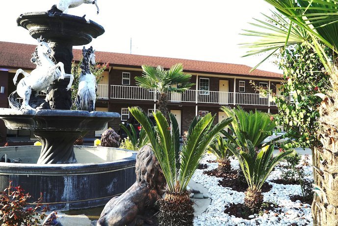 Imagen general del Hotel Savannah Inn and Suites. Foto 1
