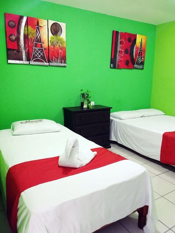 Imagen de la habitación del Hotel Savaro. Foto 3