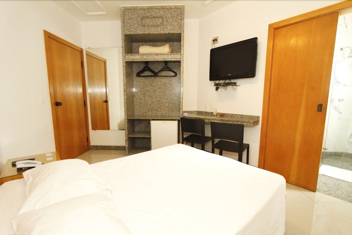 Imagen de la habitación del Hotel Savassinho. Foto 5