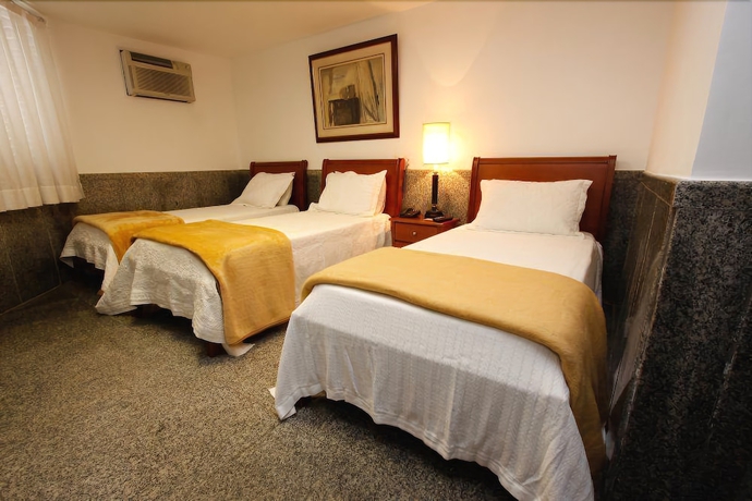 Imagen de la habitación del Hotel Savassinho. Foto 12