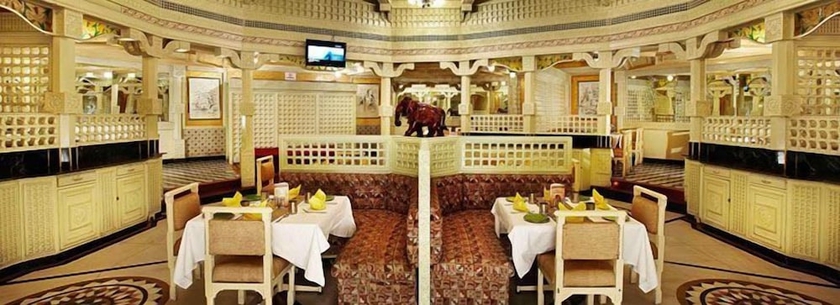 Imagen del bar/restaurante del Hotel Savera, Chennai. Foto 3