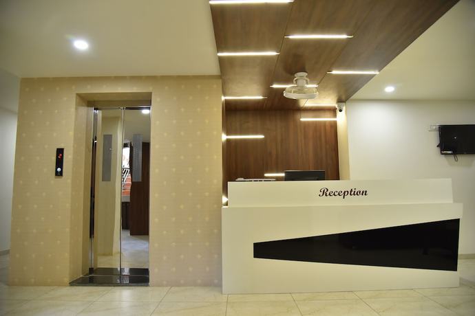 Imagen de los interiores del Hotel Savera Inn, Lalpar. Foto 14