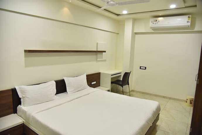 Imagen de la habitación del Hotel Savera Inn, Lalpar. Foto 10