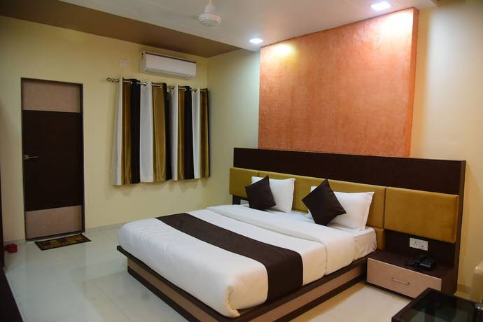 Imagen de la habitación del Hotel Savera Palace. Foto 4