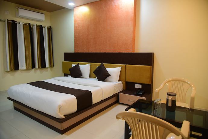 Imagen de la habitación del Hotel Savera Palace. Foto 9