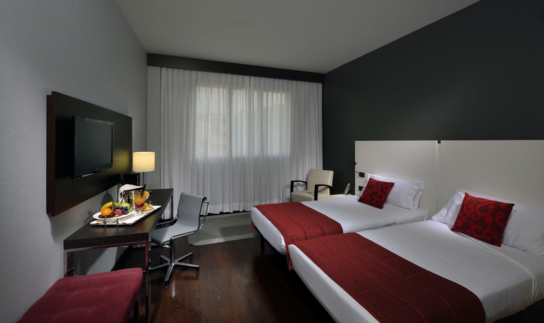 Imagen de la habitación del Hotel Savhotel. Foto 6