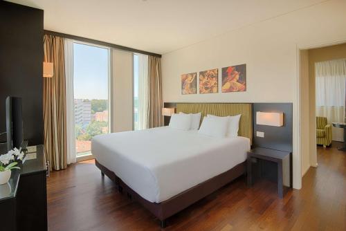 Imagen de la habitación del Hotel Savhotel Mantegna Padova. Foto 4