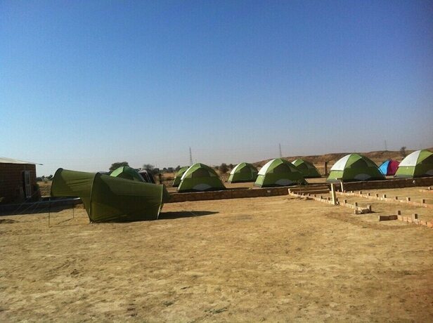 Imagen general del Hotel Savi Camps. Foto 3