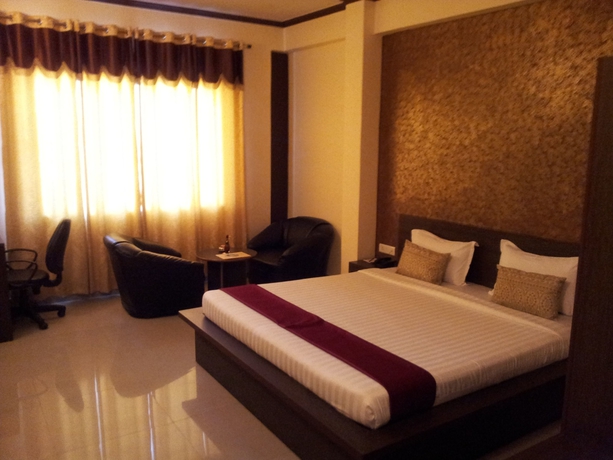 Imagen de la habitación del Hotel Savi Regency. Foto 8