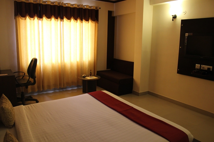 Imagen de la habitación del Hotel Savi Regency. Foto 10