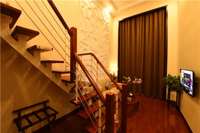 Imagen de la habitación del Hotel Savile K-knight Luan. Foto 12