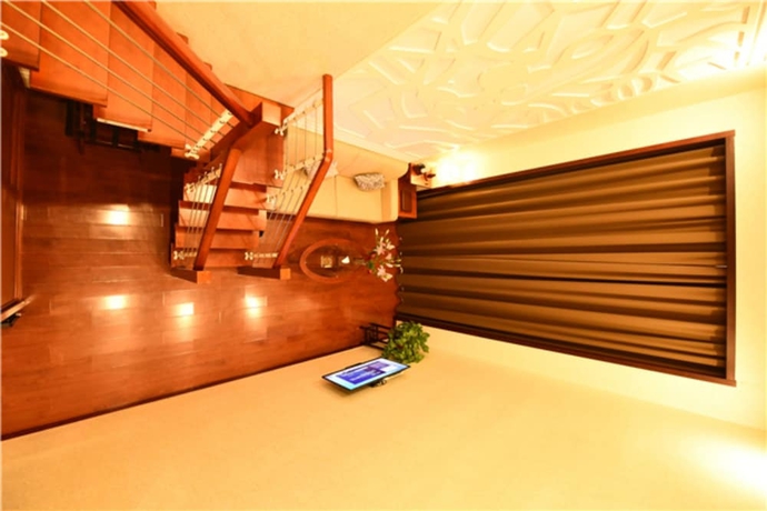 Imagen de la habitación del Hotel Savile K-knight Luan. Foto 19