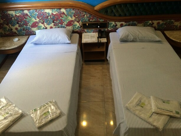 Imagen de la habitación del Hotel Saville. Foto 9