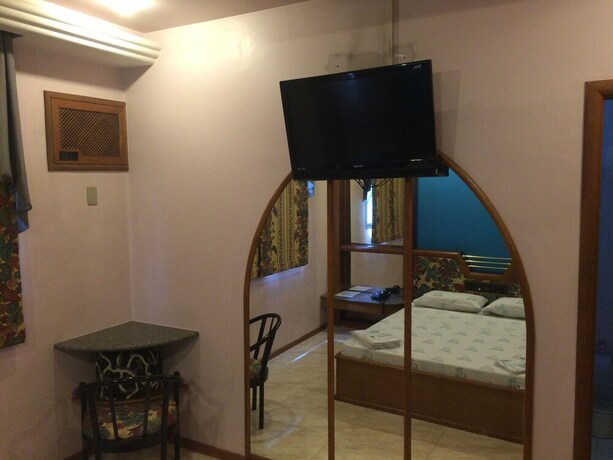 Imagen de la habitación del Hotel Saville. Foto 10
