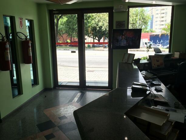 Imagen de los interiores del Hotel Saville. Foto 20