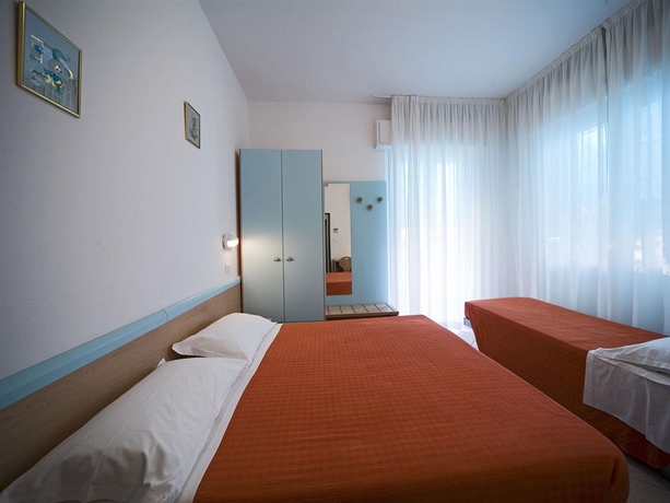 Imagen de la habitación del Hotel Savina. Foto 4