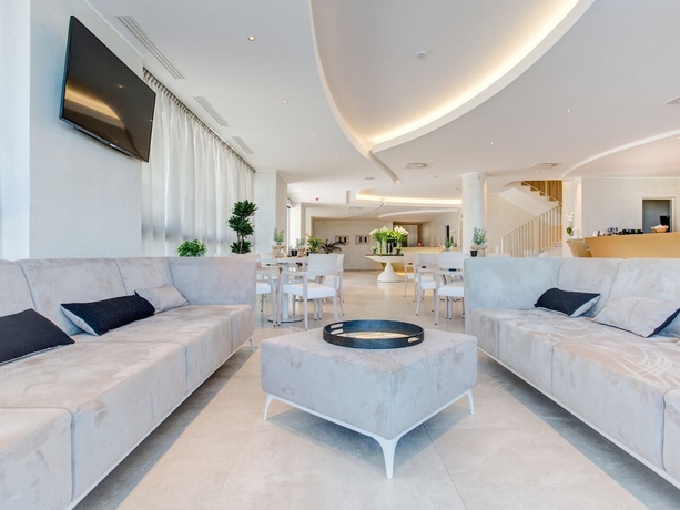 Imagen de los interiores del Hotel Savini, Bellaria-Igea Marina. Foto 18
