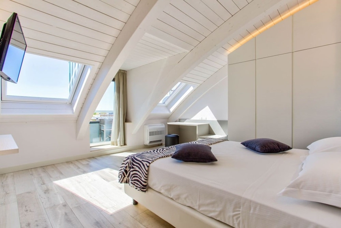 Imagen de la habitación del Hotel Savini, Bellaria-Igea Marina. Foto 14