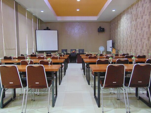 Imagen general del Hotel Savita Garden Inn. Foto 5