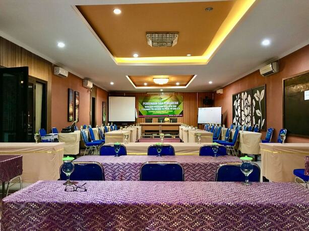 Imagen general del Hotel Savita Garden Inn. Foto 13