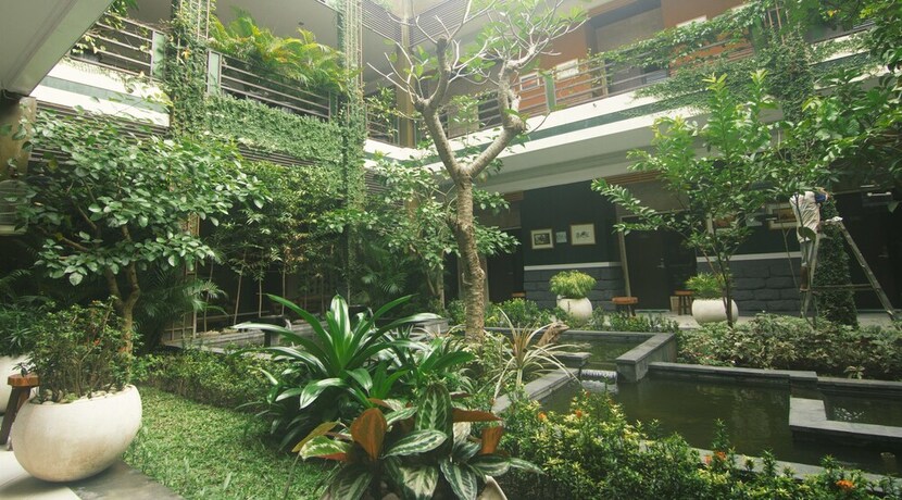 Imagen de los exteriores del Hotel Savita Garden Inn. Foto 31
