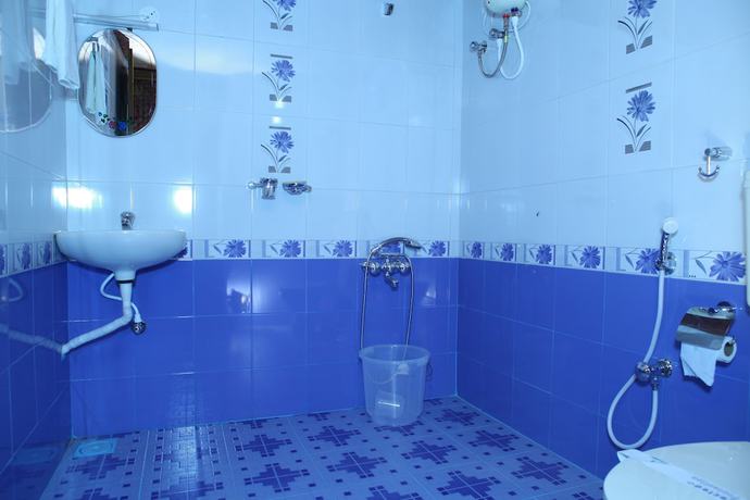 Imagen de la habitación del Hotel Savithri Inn. Foto 3