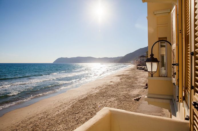 Imagen general del Hotel Savoia, Alassio. Foto 1