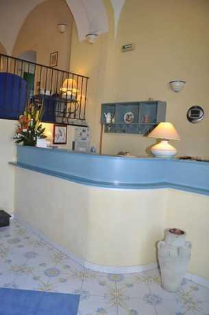 Imagen de los interiores del Hotel Savoia, Corricella. Foto 20