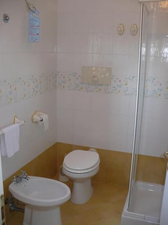 Imagen de la habitación del Hotel Savoia, Corricella. Foto 18