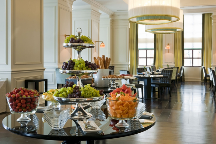 Imagen del bar/restaurante del Hotel Savoia Excelsior Palace Trieste – Starhotels Collezione. Foto 3