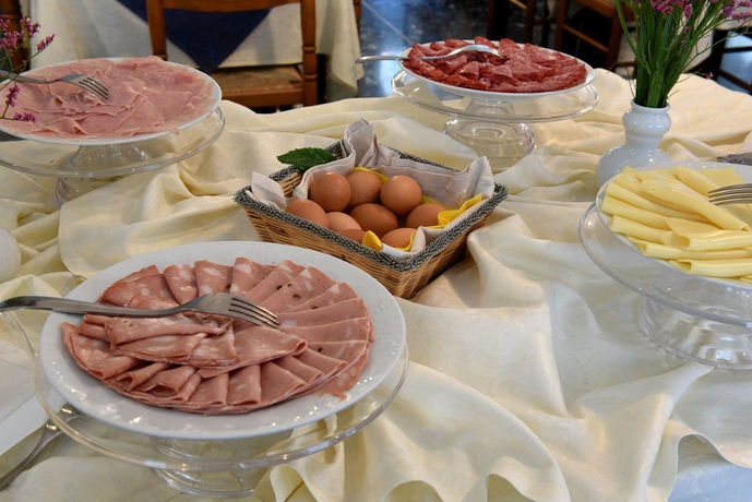 Imagen del bar/restaurante del Hotel Savoia, Lido Di Jesolo. Foto 6