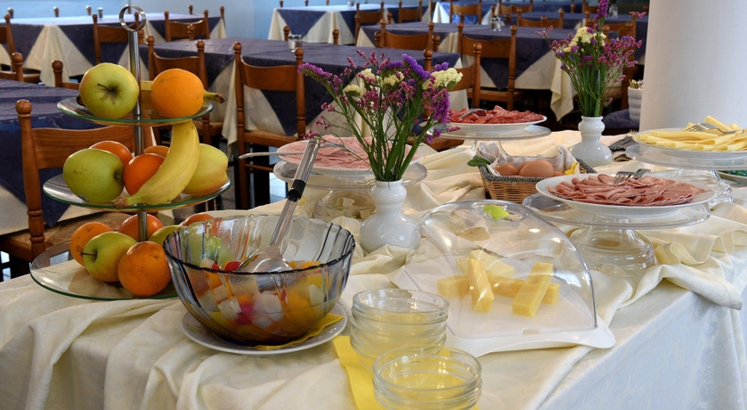 Imagen del bar/restaurante del Hotel Savoia, Lido Di Jesolo. Foto 8