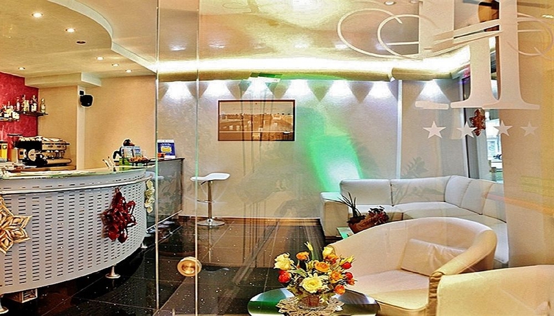 Imagen de los interiores del Hotel Savoia, Lignano Sabbiadoro. Foto 11