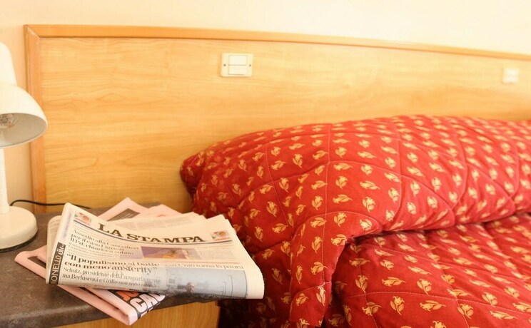 Imagen de la habitación del Hotel Savoia, Ospedaletti. Foto 21