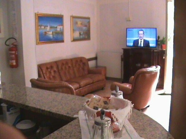 Imagen de la habitación del Hotel Savoia, Ospedaletti. Foto 23