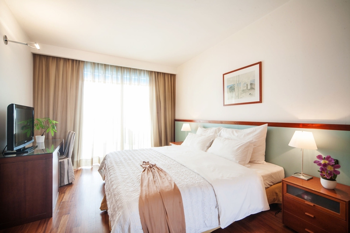 Imagen de la habitación del Hotel Savoia Rimini. Foto 7