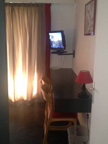 Imagen de la habitación del Hotel Savoie. Foto 4