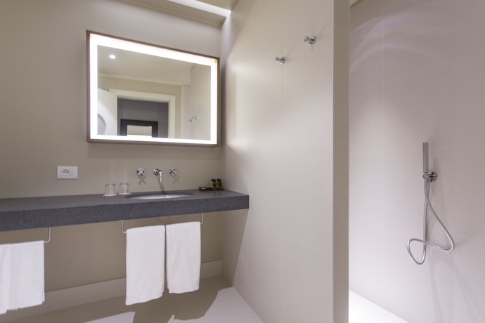 Imagen de la habitación del Hotel Savona 18 Suites. Foto 5