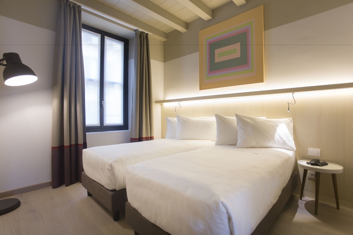 Imagen de la habitación del Hotel Savona 18 Suites. Foto 9