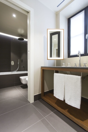 Imagen de la habitación del Hotel Savona 18 Suites. Foto 11