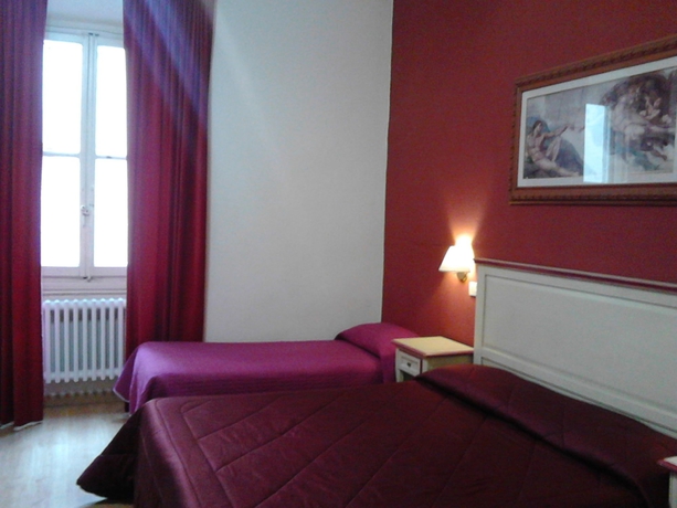 Imagen de la habitación del Hotel Savonarola. Foto 7