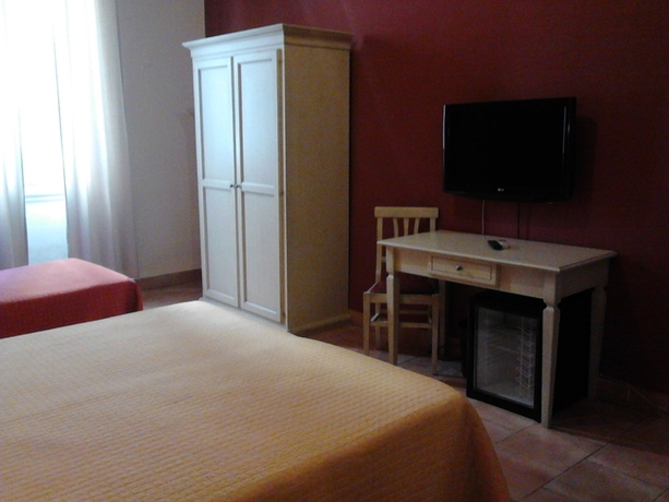 Imagen de la habitación del Hotel Savonarola. Foto 9