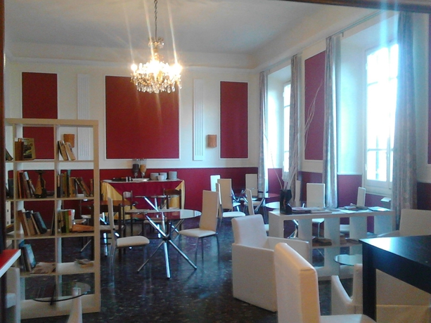 Imagen del bar/restaurante del Hotel Savonarola. Foto 5