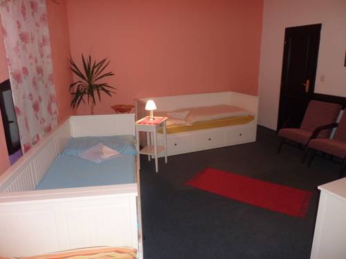 Imagen de la habitación del Hotel Savorsky, JIHLAVA. Foto 11