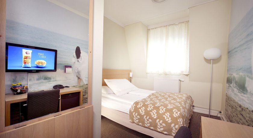 Imagen de la habitación del Hotel Savoy 1918. Foto 6