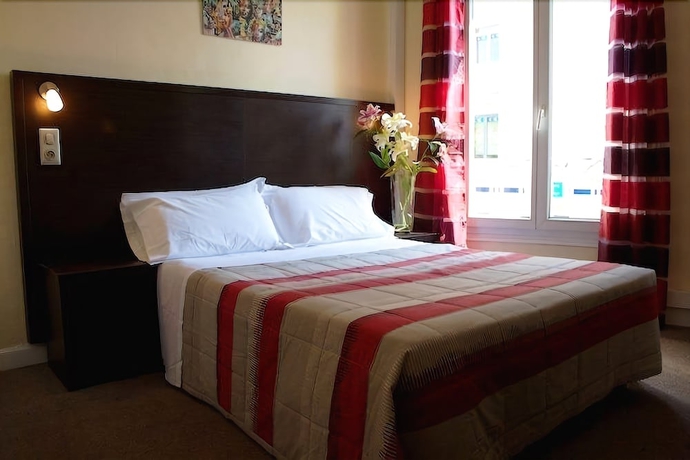 Imagen de la habitación del Hotel Savoy, Antibes. Foto 7