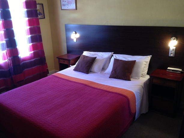 Imagen de la habitación del Hotel Savoy, Antibes. Foto 14