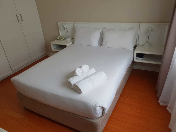 Imagen de la habitación del Hotel Savoy, Bah&iacute;a de Jeffreys. Foto 8