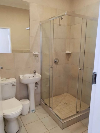 Imagen de la habitación del Hotel Savoy, Bah&iacute;a de Jeffreys. Foto 11