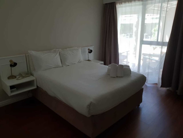 Imagen de la habitación del Hotel Savoy, Bah&iacute;a de Jeffreys. Foto 13